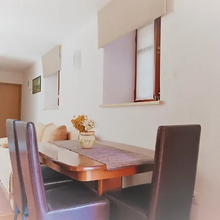 Old City Labin Apartman Lino
